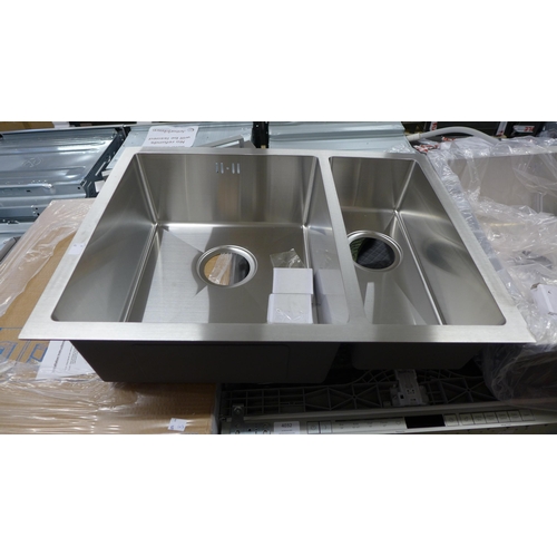 4006 - Two Idro 1.5 bowl LHD stainless steel sinks (481-41, 42)  * This lot is subject to VAT