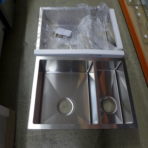 4012 - 2 x Idro large 1.5 bowl sinks - stainless steel *This lot is subject to VAT