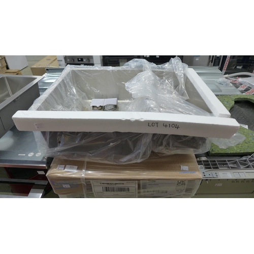 4012 - 2 x Idro large 1.5 bowl sinks - stainless steel *This lot is subject to VAT