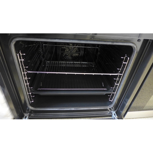 4025 - Zanussi built-in fancook double oven (481-50)  * This lot is subject to VAT