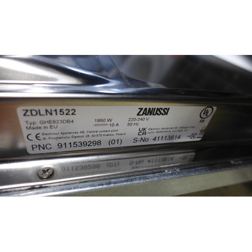 4029 - Zanussi integrated dishwasher - (cosmetic damage) (481-105) *This lot is subject to VAT