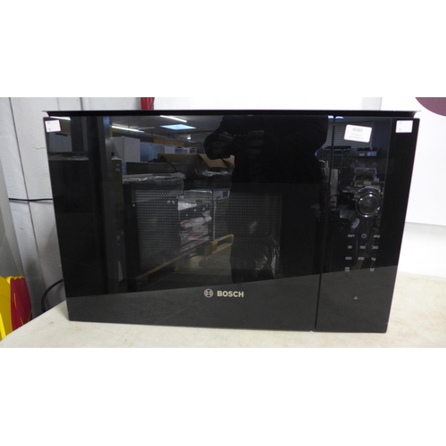 4040 - Bosch Series 4 wall microwave (481-75)  * This lot is subject to VAT