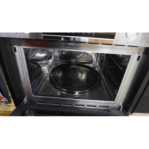 4052 - Bosch Series 4 combination microwave (481-29)  * This lot is subject to VAT