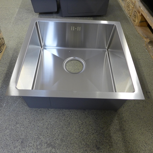 4058 - Idro 1.0 bowl stainless steel sink and a  Idro 1.5 bowl LHD sink (481-46, 51)  * This lot is subject... 