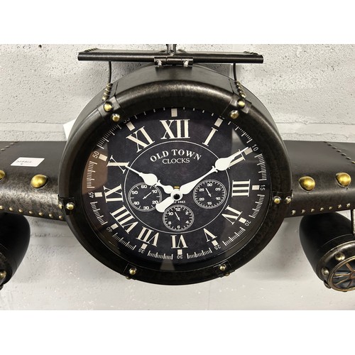 3102A - An aeroplane 'Old Town' wall clock