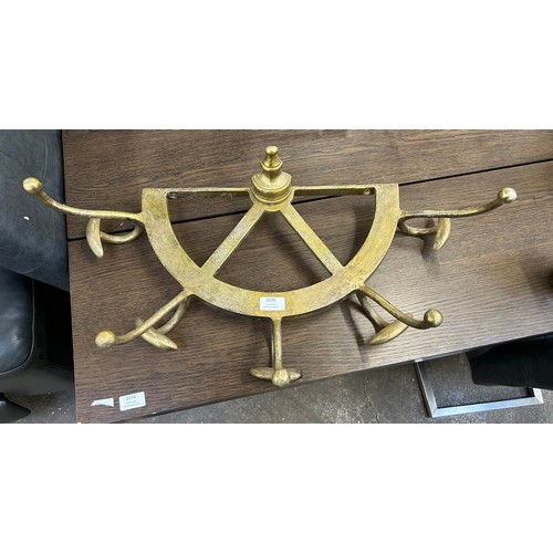 3175 - A 2 piece chrome/gilt 5 arm coat rack