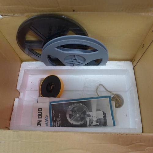 5138 - A Prinz Magnon Duo zoom projector in box with a Super 8 reel of 1966 Cup Final England vs Germany