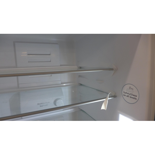 5153 - A Bosch KIKGN34V free standing, frost free fridge freezer