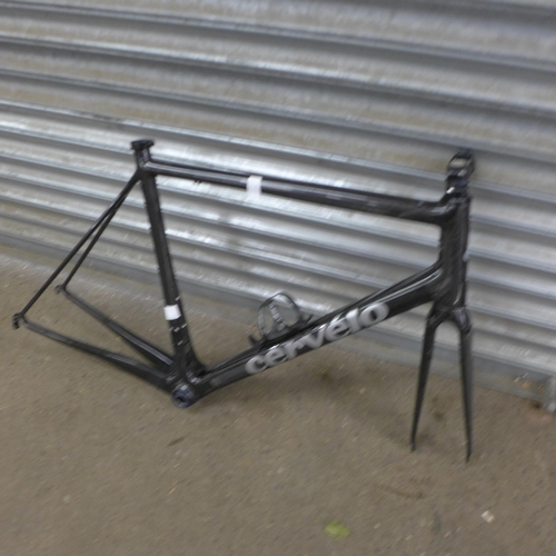 5157 - 2 carbon fibre bike frames - Cannondale Synapse and Cervélo *Police repossession