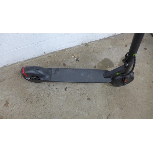 5158 - A Life 250 Air Pro electric scooter - no charger *Police repossession