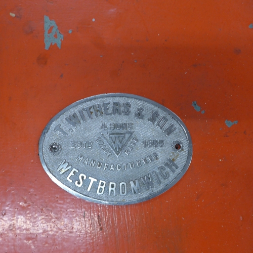 5191 - A T. Withers and Sons of WestBromwich heavy duty steel safe with one key