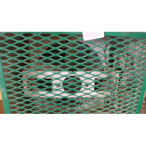 5194 - An Ebac BD7, 230V industrial dehumidifier