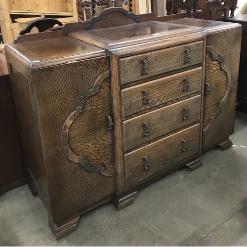 259 - An Art Deco oak sideboard