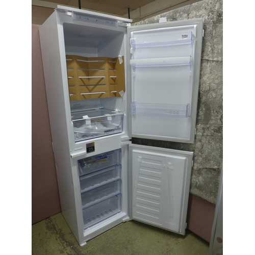 4120 - Beko 50/50 integrated fridge freezer - (frost free) (481-35)  * This lot is subject to VAT