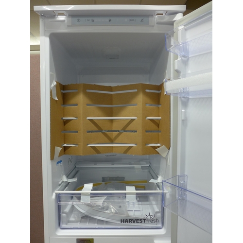 4120 - Beko 50/50 integrated fridge freezer - (frost free) (481-35)  * This lot is subject to VAT