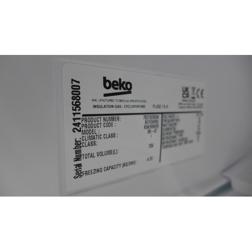 4120 - Beko 50/50 integrated fridge freezer - (frost free) (481-35)  * This lot is subject to VAT