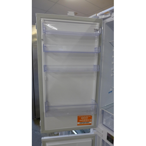 4129 - Beko 70/30 fridge freezer(481-15)  * This lot is subject to VAT