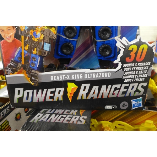 5283 - A box of 7 Beast Morphers Beast-X King Ultrazord Power Ranger figures