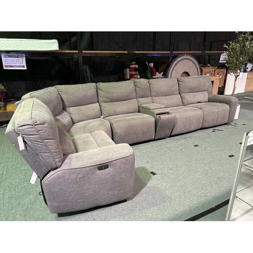 6217 - Gilman Creek reclining fabric sectional corner sofa (damaged) Original RRP £1999.99 + VAT (349-18) *... 