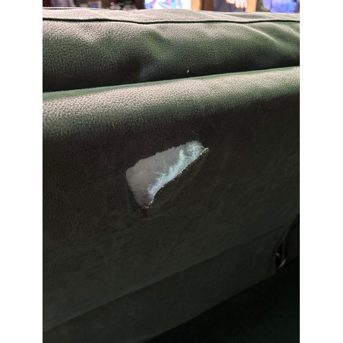 6217 - Gilman Creek reclining fabric sectional corner sofa (damaged) Original RRP £1999.99 + VAT (349-18) *... 