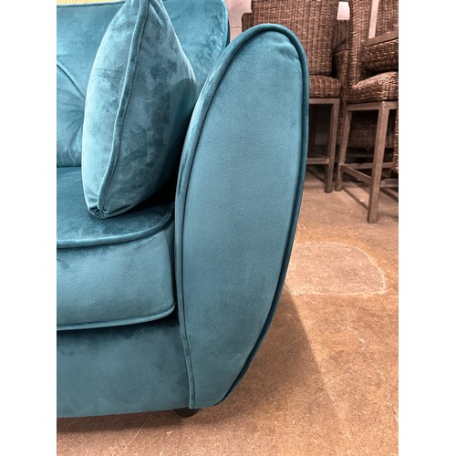 3139 - A Hoxton turquoise velvet upholstered left hand facing corner sofa/chaise