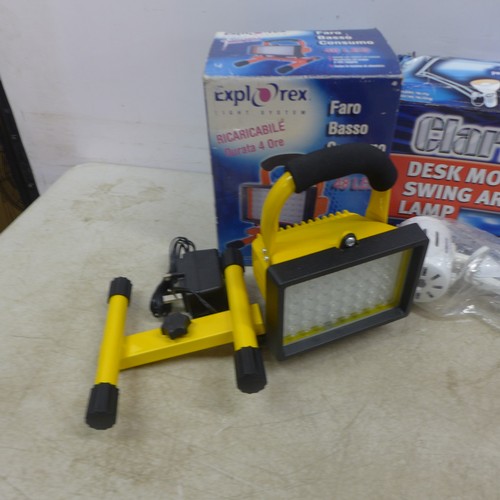 5092 - *VAT* Various sample items including an Explorer Light Systems 48 LED work light, a Voltolux 3 in 1 ... 