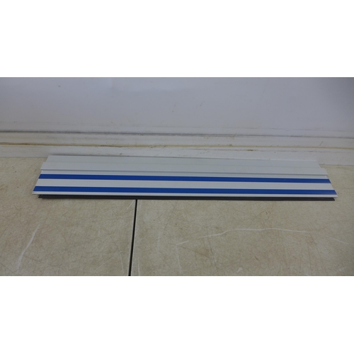 5337 - *VAT* Two sample table saw spare guide rails