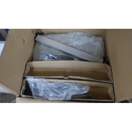 5342 - *VAT* A boxed sample electronic table saw