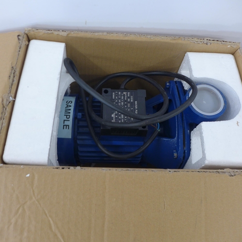 5378 - *VAT* A boxed sample MHF5AM-2 380v three phase centrifugal pump