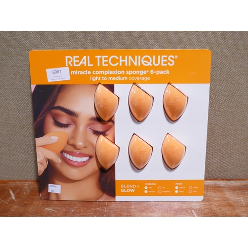 6087 - Two packs of Real Techniques miracle sponges (351-638,639) *This lot is subject to VAT