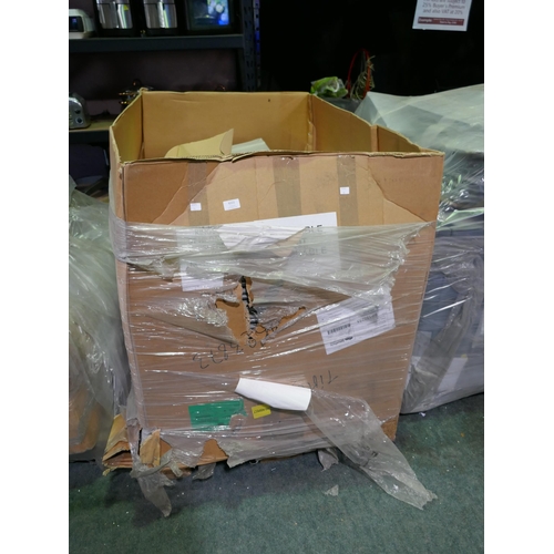 6221 - Pallet of roof anchor base plates *This lot is subject to VAT