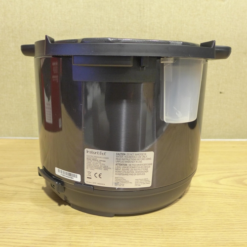 6185 - Instant Pot 5.7L cooker   (351-665) *This lot is subject to VAT