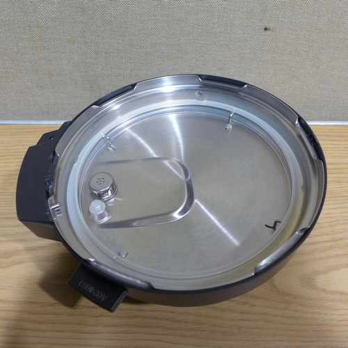 6185 - Instant Pot 5.7L cooker   (351-665) *This lot is subject to VAT
