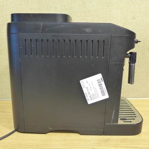 6202 - Delonghi bean to cup coffee machine, Original RRP £284.99 + VAT (351-679) *This lot is subject to VA... 