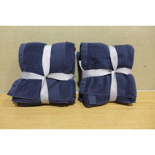 6203 - Ted Baker hand towels  (351-650,651) *This lot is subject to VAT