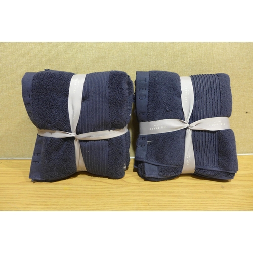 6204 - Ted Baker hand towels   (351-652,653) *This lot is subject to VAT