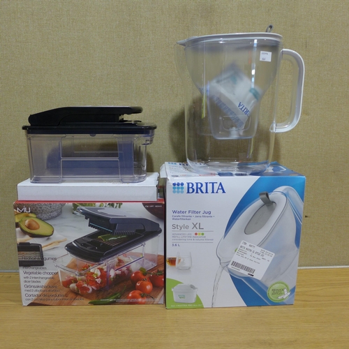 6207 - Brita Maxtra Xl style jug and Miu vegetable chopper  (351-646,671) *This lot is subject to VAT