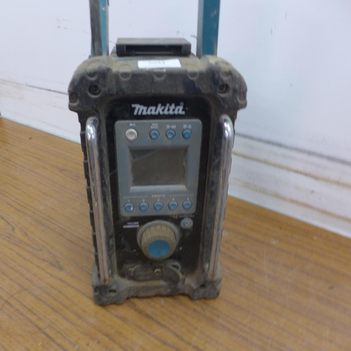 5044 - A Makita BMRIOU site radio