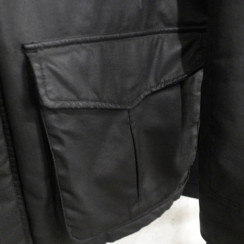 5064 - A TU black zip up waxed look quilted jacket - size L