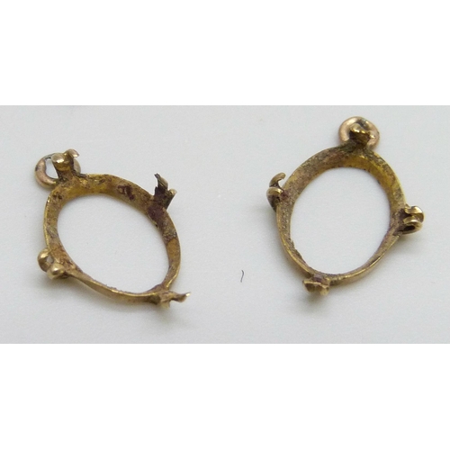 7068 - Two yellow metal mounts with loose stones, together with other scrap yellow metal, 1.7g