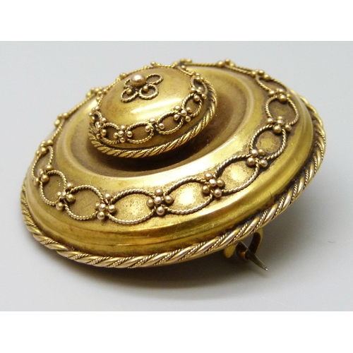 7078 - A late Victorian memorial brooch, 11.2g, 3.5cm