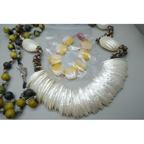 7160B - Semi precious stone jewellery including shell with designer names including Davon bracelet, Lola Ros... 