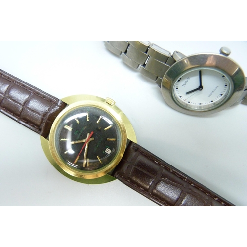 7194 - A Hamilton Automatic gold plated wristwatch, a/f, together with a Pulsar wristwatch