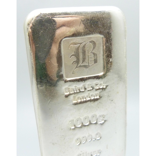 7225 - A Baird & Co London 1000g .999 fine silver ingot bar