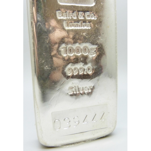 7225 - A Baird & Co London 1000g .999 fine silver ingot bar