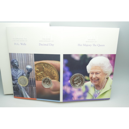 7236 - The Royal Mint 2021 Annual coin set, contains 8 definitive coins of the UK, along with 5 commemorati... 