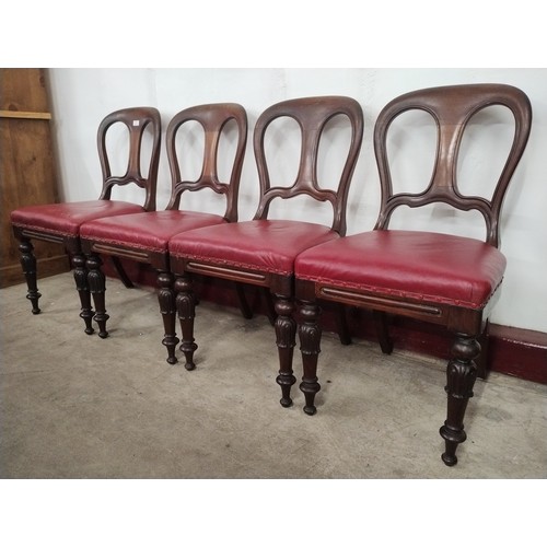 163 - A set of William IV mahogany dining chairs