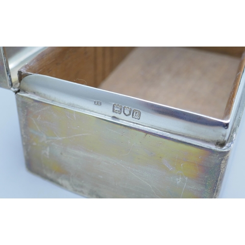 7274 - A silver cigarette box with monogram to lid, London 1898, Hewson & Williams, 736g total, 17 x 9.5cm