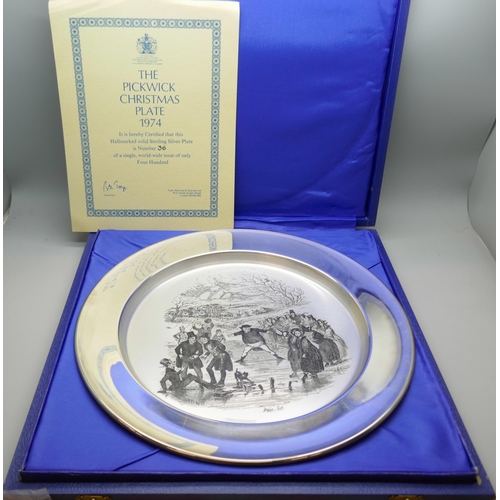 7276 - A limited edition silver 'The Pickwick Christmas Plate' 1974, 36/400, 459g, boxed with certificate