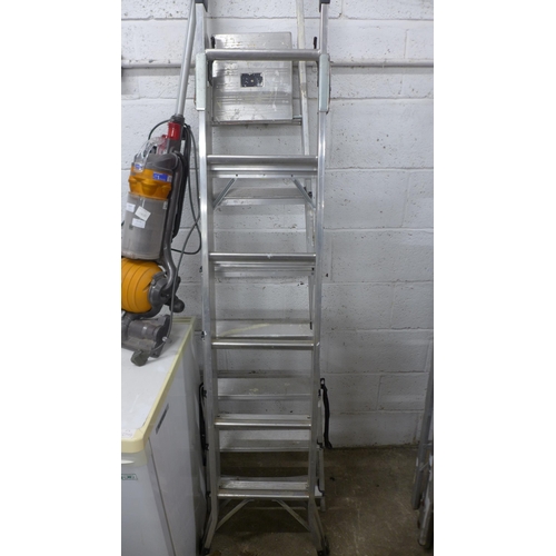 5115 - A quantity of six assorted step-ladders and steps